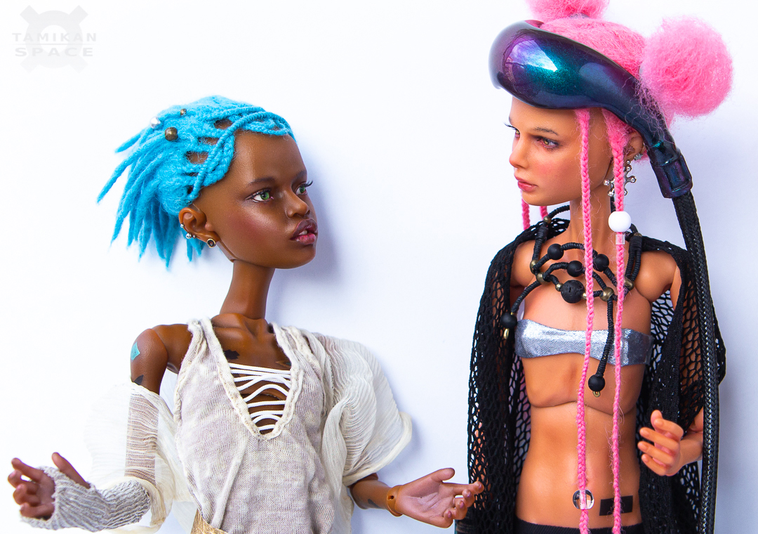 Tamikan Space Gals, Kioni and Alpha