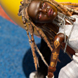 Gal Kioni, Sky Island tint, cunning face