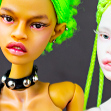 Tamikan Space Gal Kioni, Curious faceplate, Mangrove and Arctic tints